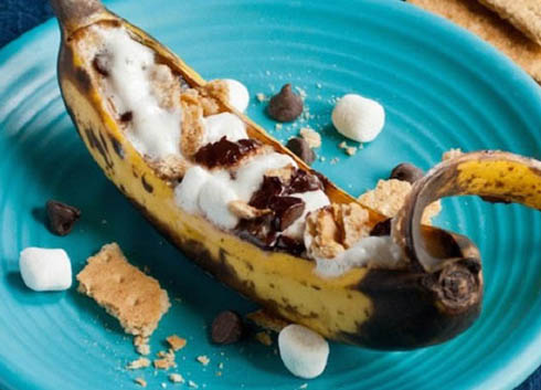 Бананы-гриль с шоколадом